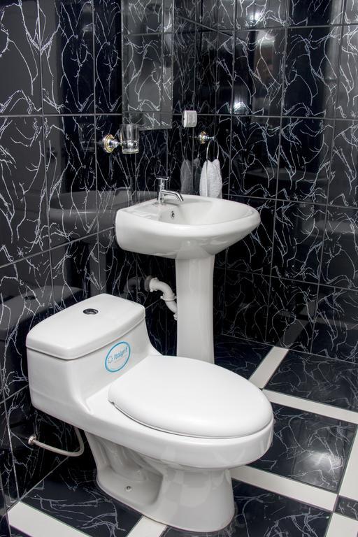 Hostal Santa Rosa Caraz Rom bilde